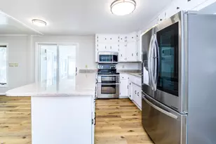 10935 S Thomas Ave S, Bloomington, MN 55431 - Photo 3