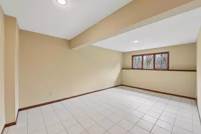 5831 Fawn Trail Circle, Woodbury, MN 55129 - Photo 35