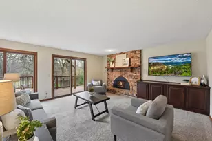 5831 Fawn Trail Cir, Woodbury, MN 55129 - Photo 19