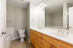 737 Victoria Street S, Saint Paul, MN 55102 - Photo 9