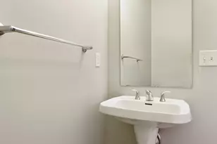 737 Victoria Street S, Saint Paul, MN 55102 - Photo 5