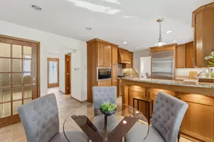 10665 Northmark Dr, Eden Prairie, MN 55344 - Photo 13