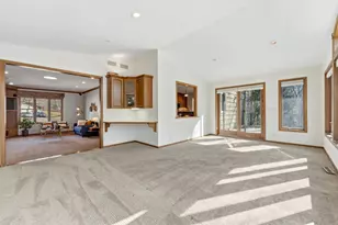 10665 Northmark Dr, Eden Prairie, MN 55344 - Photo 19