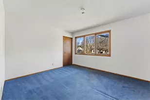 10665 Northmark Dr, Eden Prairie, MN 55344 - Photo 27