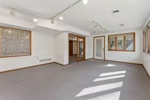 10665 Northmark Dr, Eden Prairie, MN 55344 - Photo 29