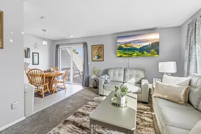 8442 Toledo Avenue N, Brooklyn Park, MN 55443 - Photo 11