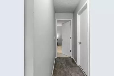 8442 Toledo Avenue N, Brooklyn Park, MN 55443 - Photo 19