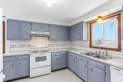 24615 Dalton Avenue, Faribault, MN 55021 - Photo 17