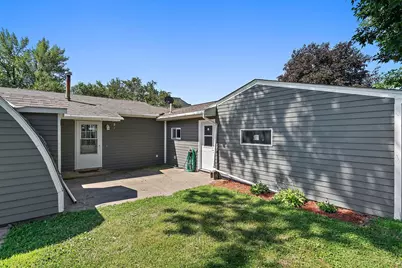212 Central Avenue S, Norwood Young America, MN 55397 - Photo 29