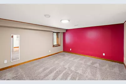 212 Central Avenue S, Norwood Young America, MN 55397 - Photo 23
