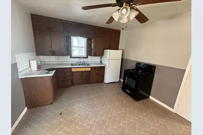 1156 8th Avenue S, South Saint Paul, MN 55075 - Photo 5