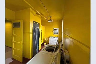 1911 7th Avenue E, Hibbing, MN 55746 - Photo 9