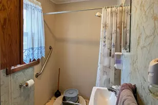 418 S 6th St, Montevideo, MN 56265 - Photo 17