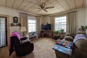 418 S 6th St, Montevideo, MN 56265 - Photo 3