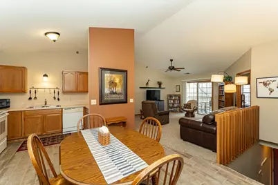 1911 Deerhaven Lane NE #3, Rochester, MN 55906 - Photo 7