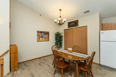 1911 Deerhaven Lane NE #3, Rochester, MN 55906 - Photo 9