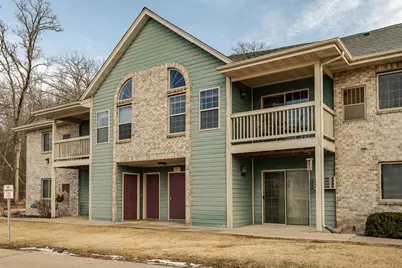 1911 Deerhaven Lane NE #3, Rochester, MN 55906 - Photo 1