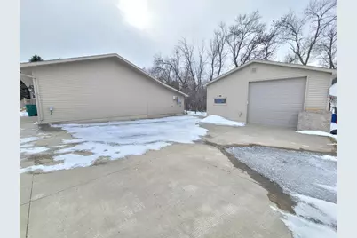 7607 University Drive S, Fargo, ND 58104 - Photo 5