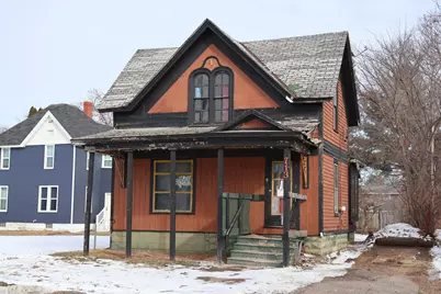 713 5th Avenue, Eau Claire, WI 54703 - Photo 1