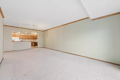 8121 34th Avenue S #206, Bloomington, MN 55425 - Photo 9