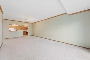 8121 34th Ave S, Bloomington, MN 55425 - Photo 9