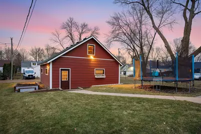 232 S Orange Street, Waconia, MN 55387 - Photo 5