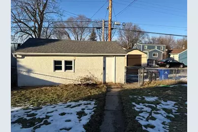 1821 Nebraska Avenue E, Saint Paul, MN 55119 - Photo 11