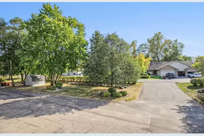 1860 McMenemy Street #E, Maplewood, MN 55117 - Photo 21