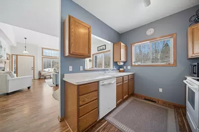 12975 Echo Lane Lane, Apple Valley, MN 55124 - Photo 9