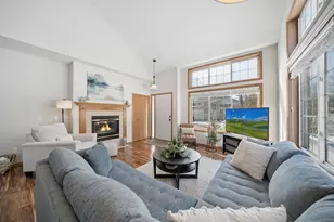 12975 Echo Ln Ln, Apple Valley, MN 55124 - Photo 3