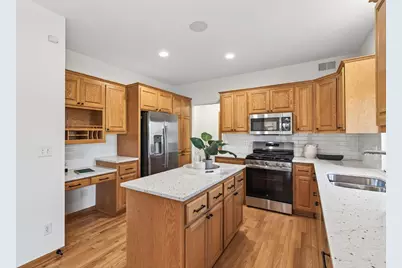 7716 7th Street N, Oakdale, MN 55128 - Photo 11