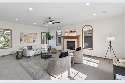 7716 7th Street N, Oakdale, MN 55128 - Photo 5