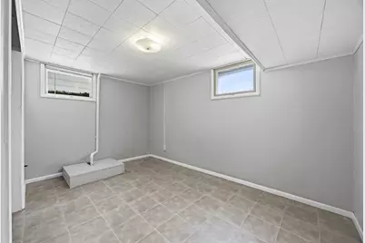 2204 7th Street S, Moorhead, MN 56560 - Photo 25