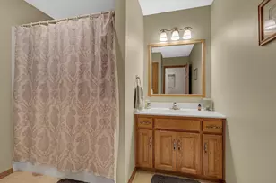 522 Graceview Dr, Saint Joseph, MN 56374 - Photo 15