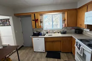 1101 11th St S, Moorhead, MN 56560 - Photo 5