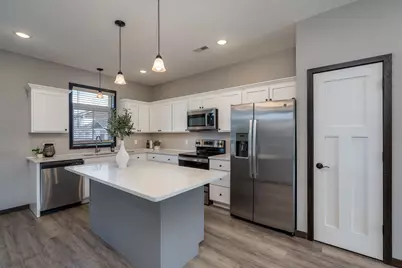 417 Prairie Rose Trail, Mankato, MN 56001 - Photo 9