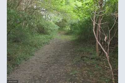 19516 Hampshire Court, Prior Lake, MN 55372 - Photo 17