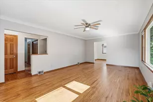 1012 Summer St, Hudson, WI 54016 - Photo 7