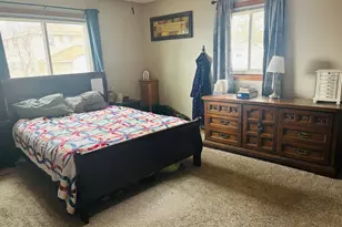 907 Pine St, Hastings, MN 55033 - Photo 25