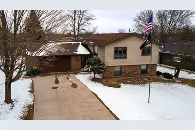 1918 Bayview Drive, Albert Lea, MN 56007 - Photo 1