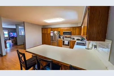 1918 Bayview Drive, Albert Lea, MN 56007 - Photo 3