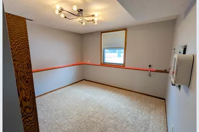 1918 Bayview Drive, Albert Lea, MN 56007 - Photo 21