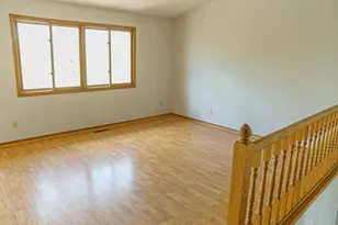 6700 Kara Dr, Eden Prairie, MN 55346 - Photo 29