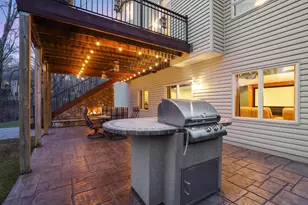 4561 Oak Pond Rd, Eagan, MN 55123 - Photo 11