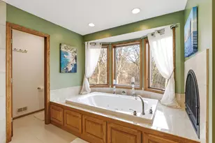 4561 Oak Pond Rd, Eagan, MN 55123 - Photo 43