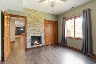 4561 Oak Pond Rd, Eagan, MN 55123 - Photo 69