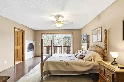 4561 Oak Pond Road, Eagan, MN 55123 - Photo 37