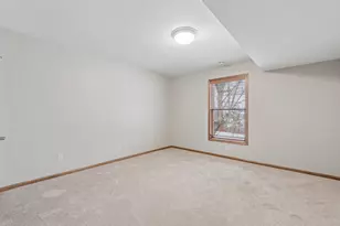 7188 Waterstone Ln, Woodbury, MN 55125 - Photo 17