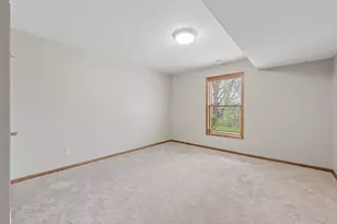 7188 Waterstone Ln, Woodbury, MN 55125 - Photo 21