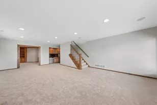 7188 Waterstone Ln, Woodbury, MN 55125 - Photo 29